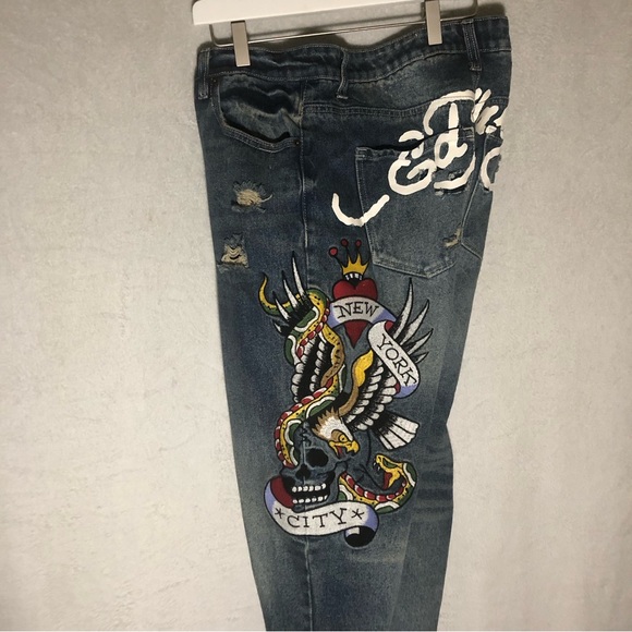 Ed Hardy Men’s New York City Embroidered Denim size 32 x 30